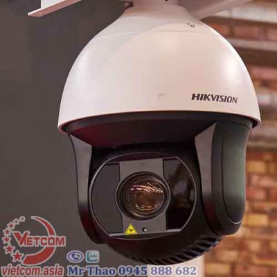 Camera IP Speed Dome 2MP DS-2DE4215IW-DE